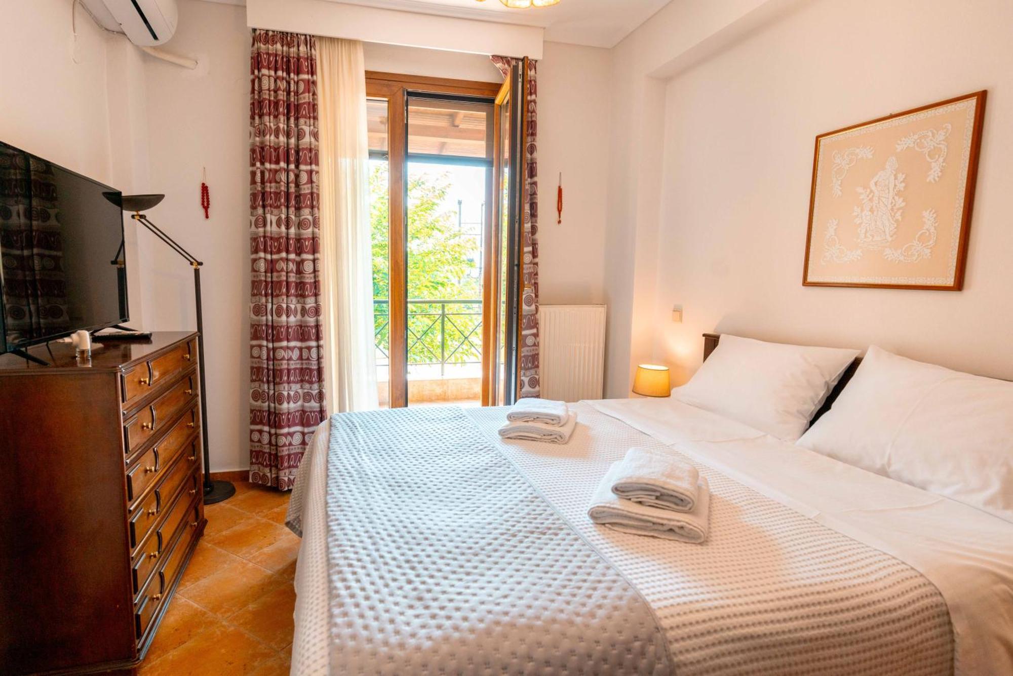 Villa Bougainvillea 에파노미 외부 사진
